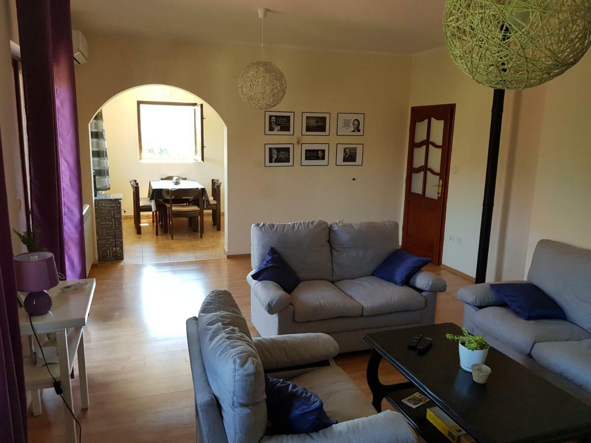 Apartments Milicic Херцег Нови Екстериор снимка